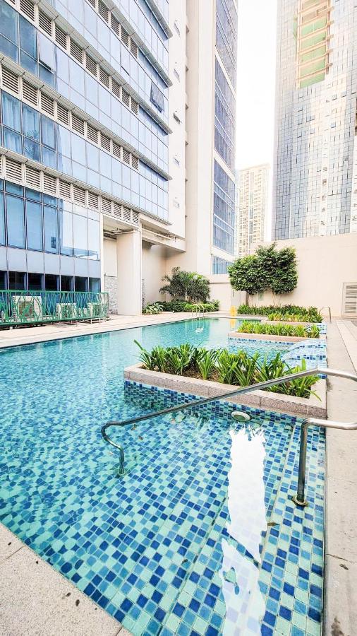 Modern 1Br In Uptown Bgc Aparthotel Taguig Exterior photo