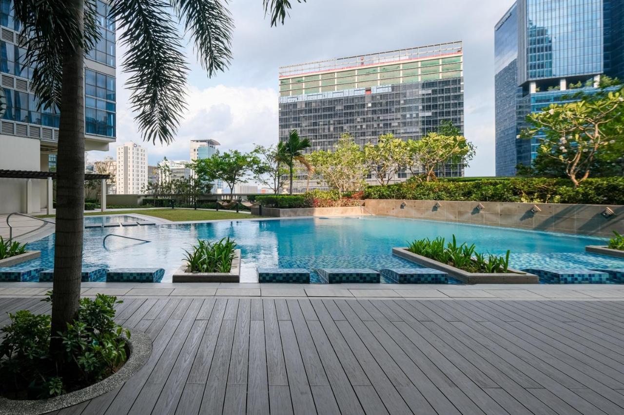 Modern 1Br In Uptown Bgc Aparthotel Taguig Exterior photo